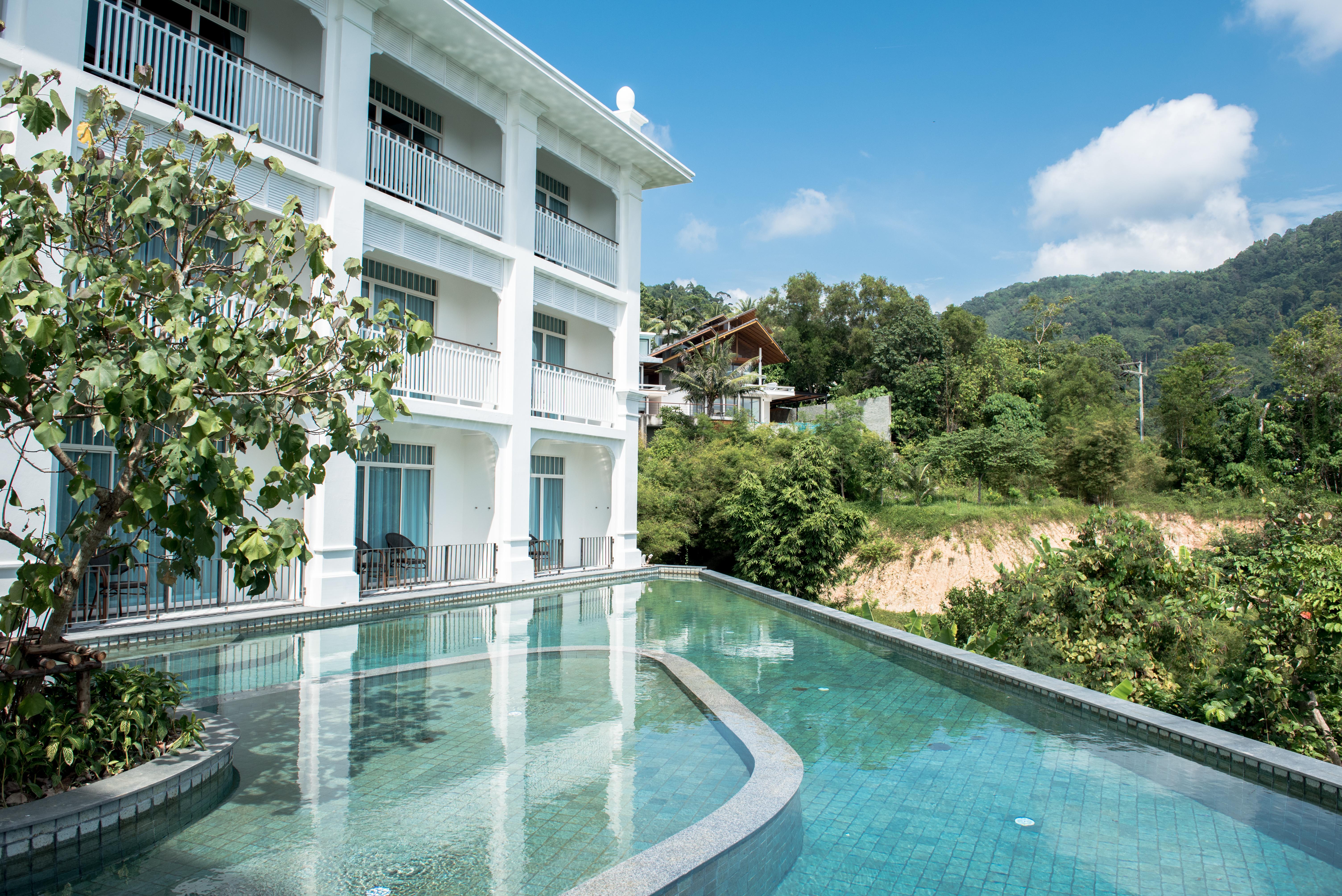 Marina Gallery Resort-Kacha-Kalim Bay - Sha Plus Patong Exterior foto The Village